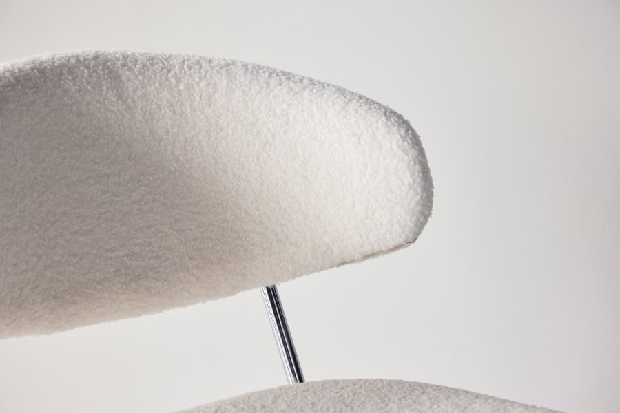 VENTURE DESIGN Chico spisebordsstol - hvid boucl og forkromet stl