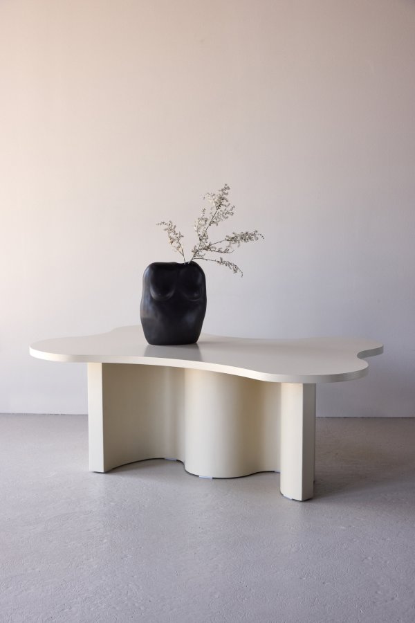 VENTURE DESIGN Flow sofabord 120x80x45 cm - MDF med beige PU-lak