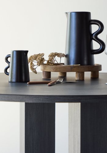 VENTURE DESIGN Juno rundt spisebord 120x75 cm - MDF med svart 3D-papir