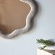 VENTURE DESIGN Kungsbacka veggspeil, organisk - speilglass og beige boucl� (70x70)