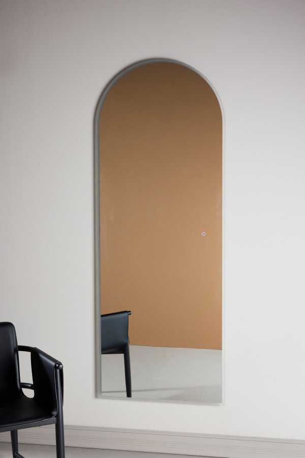 VENTURE DESIGN Skeppsvik x Josefin Lustig v�gspejl, m. lys - spejlglas og s�lv aluminium (70x185)