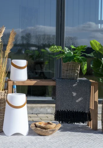 HOUSE NORDIC Bristol LED vinkjler, m. stropp, oppladbar - hvit polypropylen