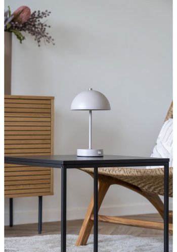 HOUSE NORDIC Holt LED-bordlampe, oppladbar - sand/stl stl
