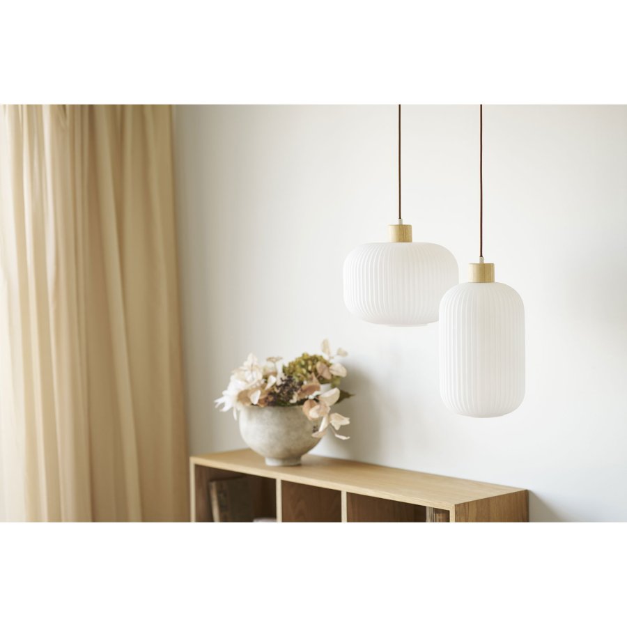 HOUSE NORDIC�Argalo loftlampe - hvid glas og tr� (H:26)