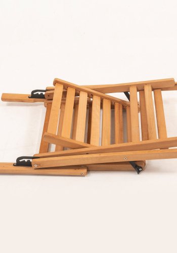 NORDVÄRK My025 hagesett med 1 hagebord og 2 hagestoler med. 4 pos., sammenleggbar - kremfargede puter/naturlig bketre