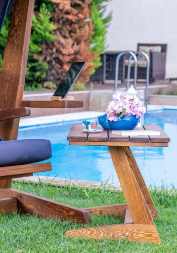 NORDVRK Viva 2400 utendrs trippelhengende sofa - antrasittgrtt polyesterstoff og grantre