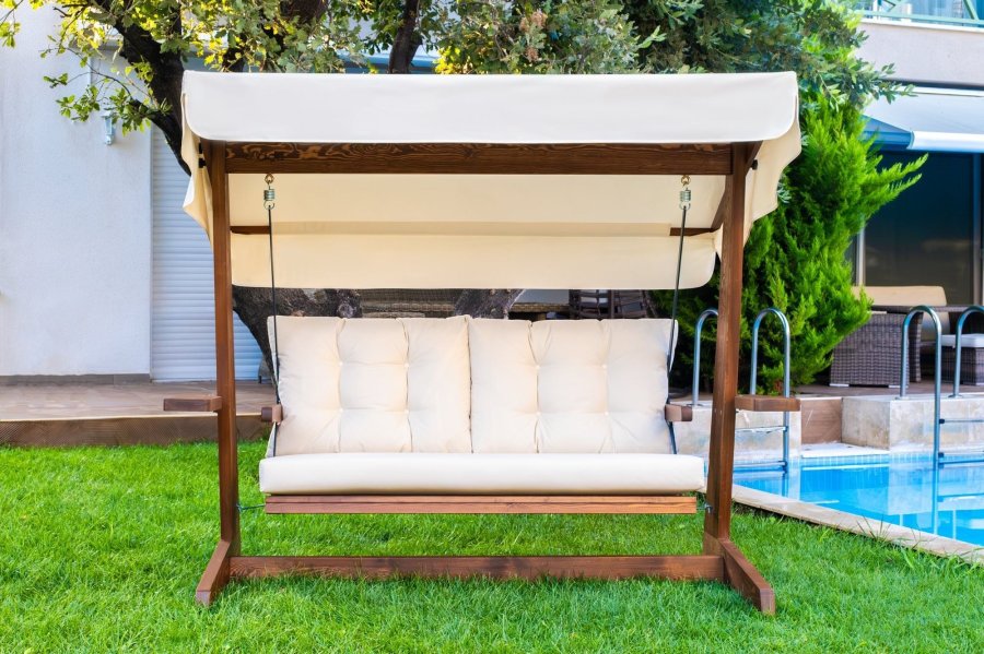 NORDVRK Viva 2200 utendrs trippel hengende sofa - beige polyesterstoff og grantre