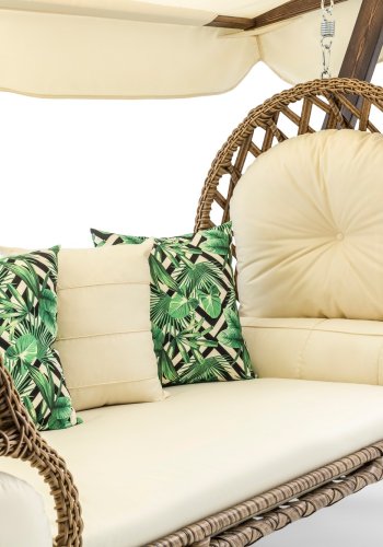 NORDVRK Saltanat utendrs trippelhengsofa - kremfarget polyesterstoff og furu