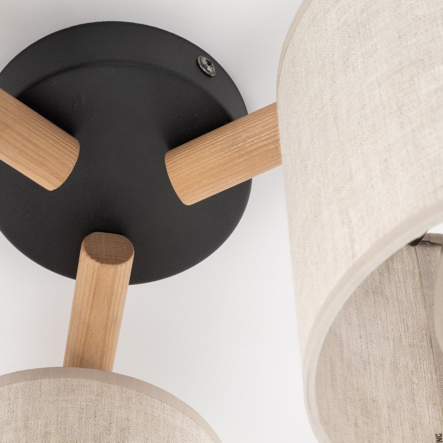 TK Deva loftlampe, m. 3 skrme - natur stof/fyrretr og sort stl