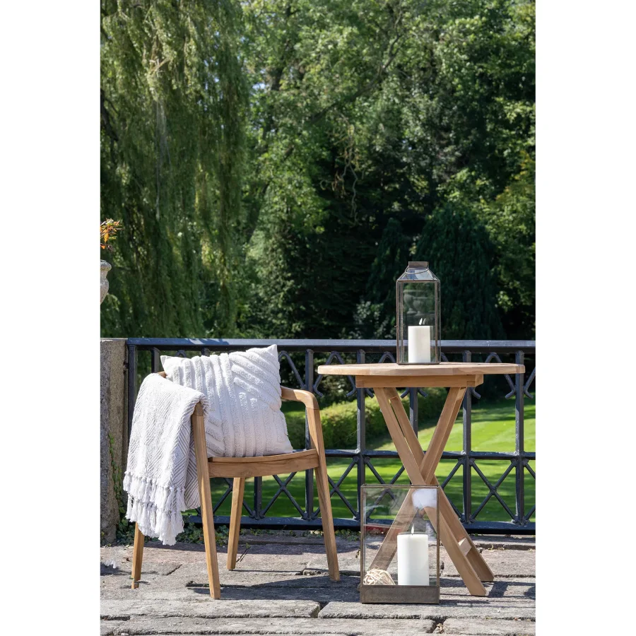 HOUSE NORDIC Otero spisestuestol, med armlener - naturlig teak