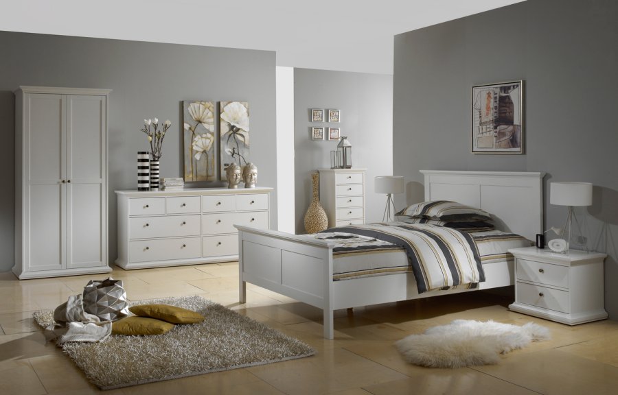 
TVILUM Paris garderobeskab - hvidt laminat, 2 låger, 4 hylder
