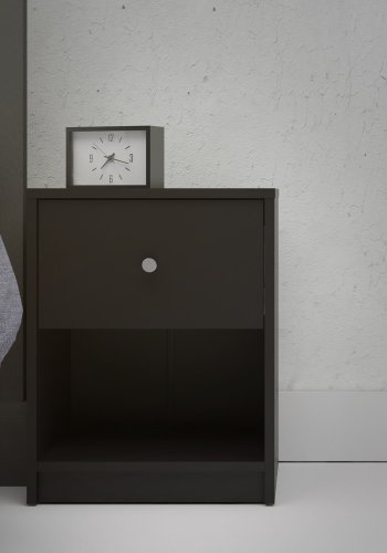 
TVILUM may natbord - sort træ, kvadratisk, med 1 skuffe og 1 rum
