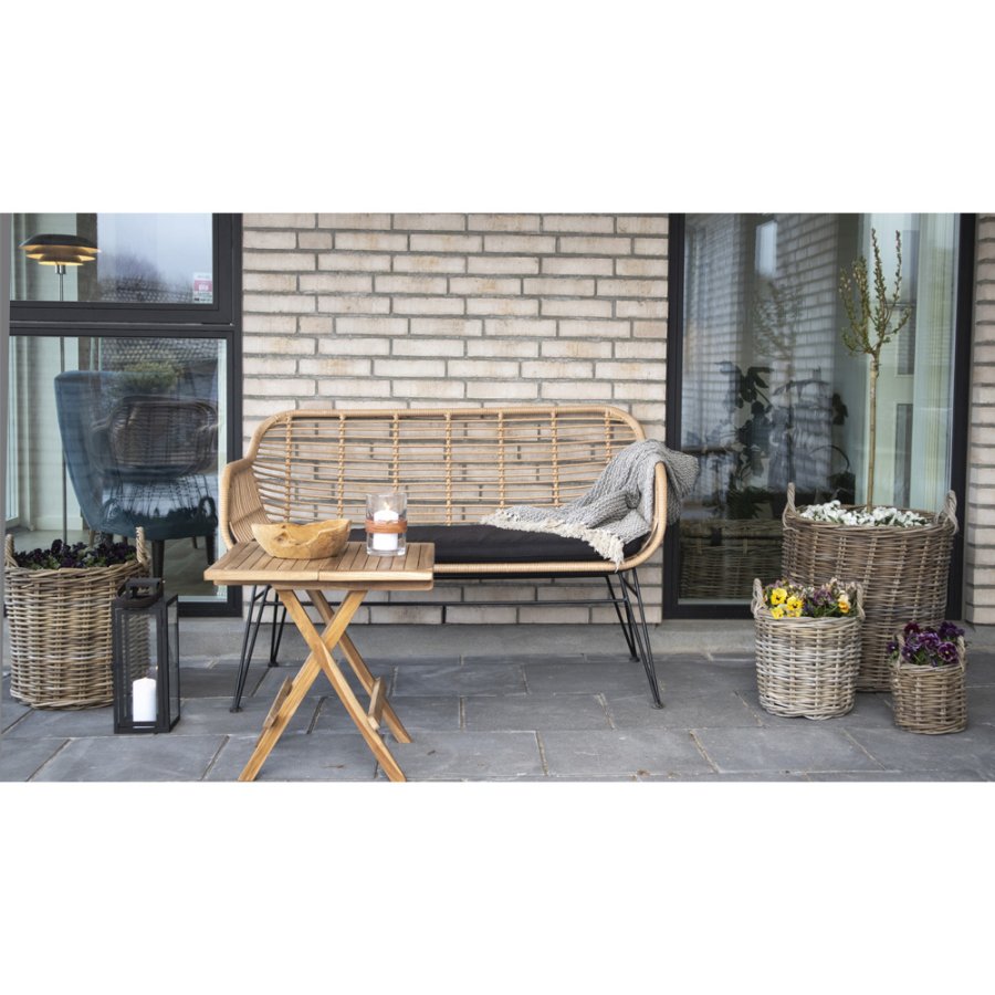 HOUSE NORDIC Trieste hagesofa, med pute - naturlig polyrattan og metall