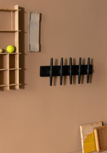 DUTCHBONE Jakub klesstativ - svart mangotre