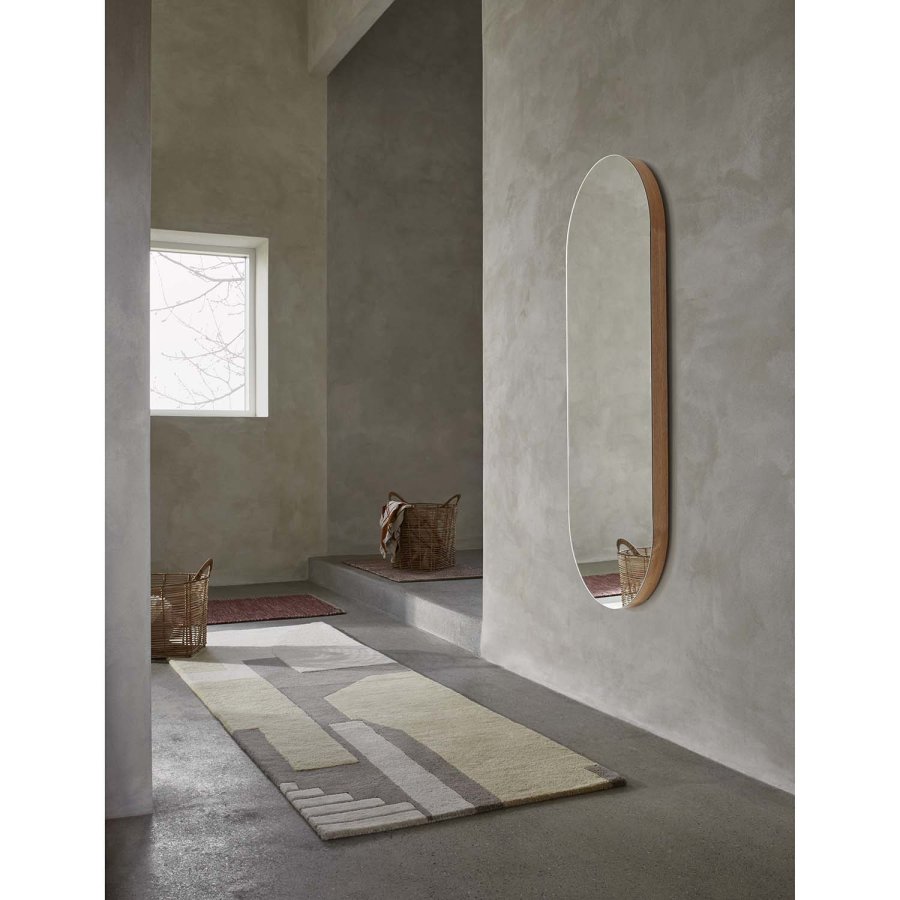 BROSTE COPENHAGEN ovaler Alva Wandspiegel – Spiegelglas und Natureiche (62x158)