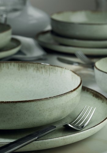 NORDV�RK MOD24Y2730P03 Spisestuesett (24 deler)