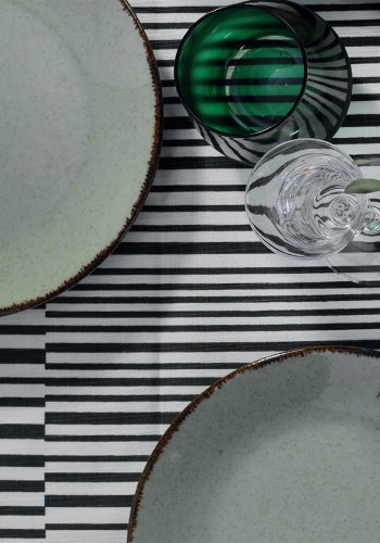 NORDV�RK MOD24Y2730P03 Spisestuesett (24 deler)