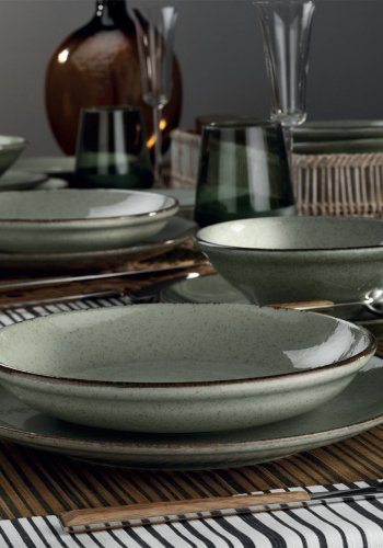 NORDV�RK MOD18Y2730P03 Spisestuesett (18 deler)