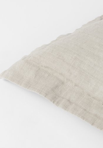 BROSTE COPENHAGEN Linn Kissenbezug, quadratisch – taubengraue Baumwolle/Leinen (50 x 50)