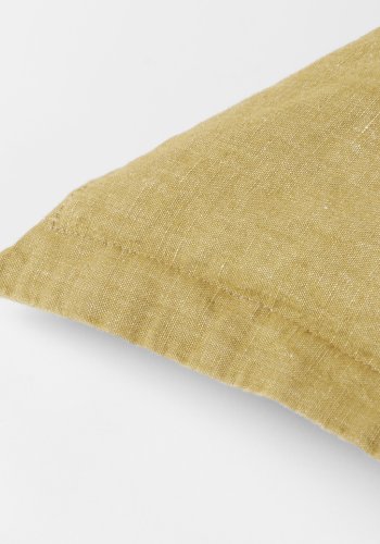 BROSTE COPENHAGEN Linn Kissenbezug, quadratisch – mattgoldene Baumwolle/Leinen (60 x 60)