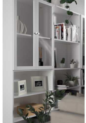 TVILUM Basic reol - klart glass og hvit, m. 2 drer og 4 hyller (H: 203,2 cm x 79 cm x 28,3 cm)