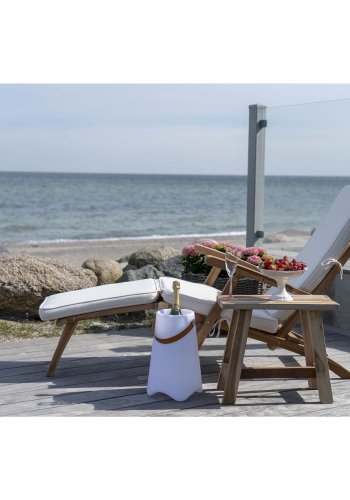 HOUSE NORDIC Arrecife solstol med solsengpute - naturlig teak og hvit bomull