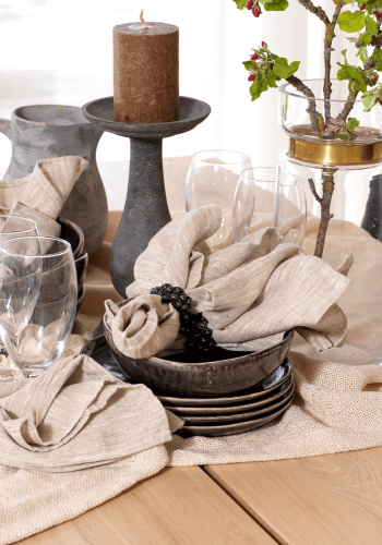 ROWICO rektangulr Melville spisebord m. udtrk - hvidvasket eg og sort metal (210x95) 