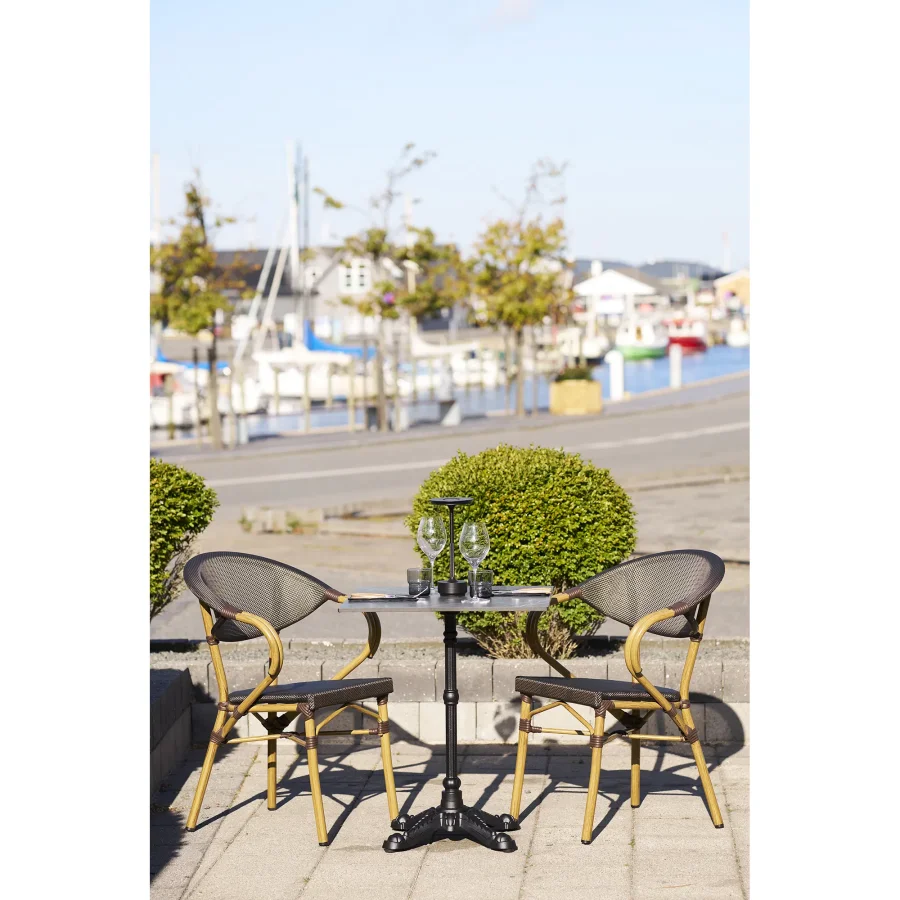 HOUSE NORDIC uteserveringsbord, firkantet - m�rkegr� bordplate i marmorlook og svart st�pejern (60x60)