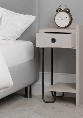 FUNZI LIVING Sirius nattbord, hyre, m. 1 hylle og 1 skuff - lett mokkamelamin (32x30)
