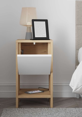 FUNZI LIVING Ema nattbord, m. 1 dr og 1 hylle - safir eik og hvit melamin (30x30)