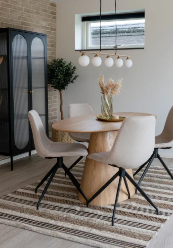 HOUSE NORDIC Bolton og Monaco spisebordsett, 1 spisebord, 4 spisestoler - sand stoff/askefiner