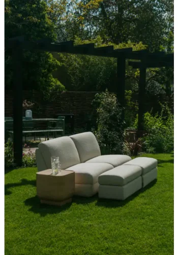 ZUIVER Mississippi utendrs fotskammel - beige olefinfiber/polyester