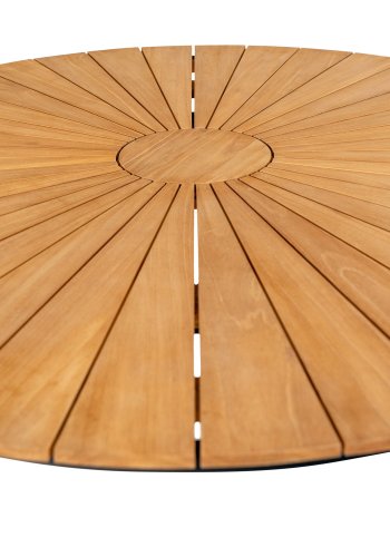 HOUSE NORDIC Spisebord, bordplate i teak, natur, svarte ben, 130x74 cm