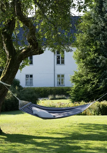 HOUSE NORDIC Hengekye, polyester/bomull, lerk, sort/gr/hvit