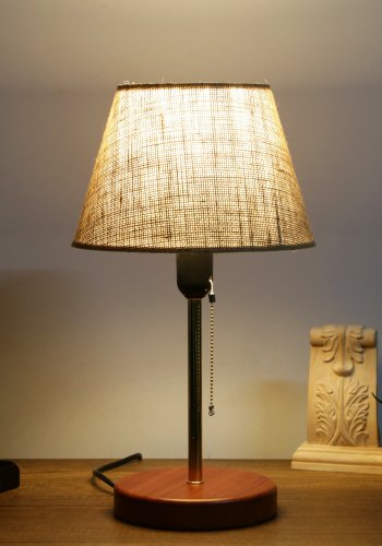 LUMI AYD 3137 bordlampe - kremfarget stoff, metall og tre