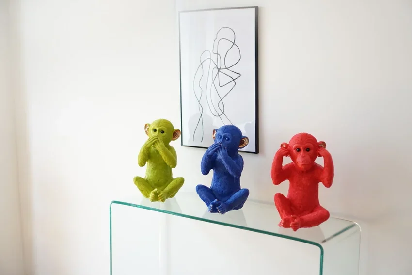 KARE DESIGN Monkey Kikazaru sparebsse - rd polyresin (H:35)