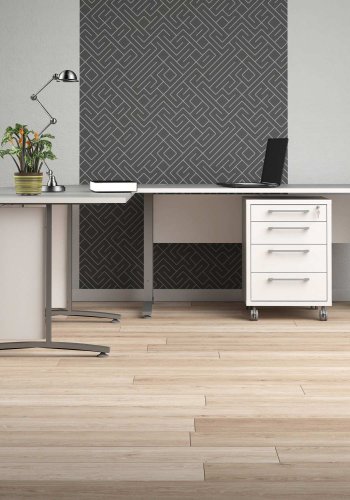 
TVILUM Prima skrivebord - rektangulært, hvidt træ og stålstel, med skuffer
