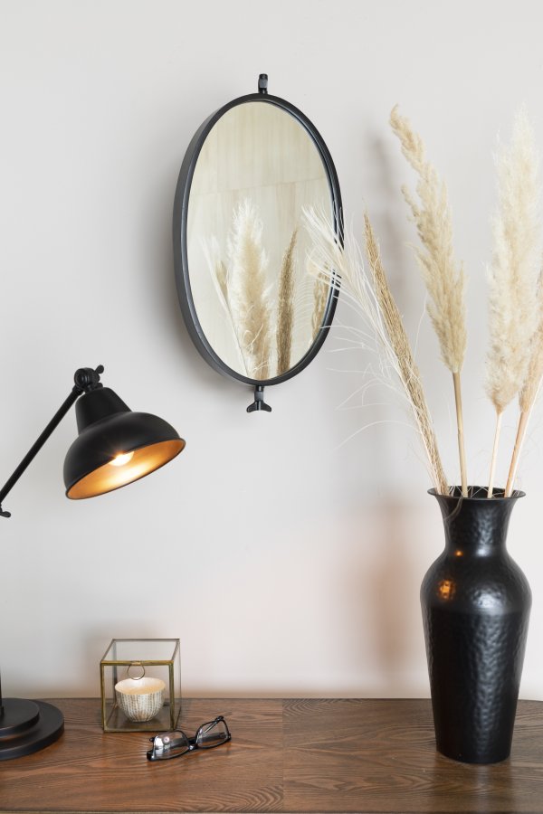 WHITE LABEL LIVING Lara veggspeil, ovalt - speilglass og svart jern (48x34)