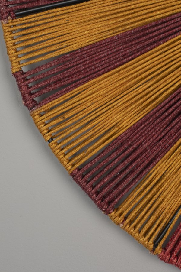 DUTCHBONE Surya veggspeil L, rundt - speilglass, flerfarget tau og jern (60)