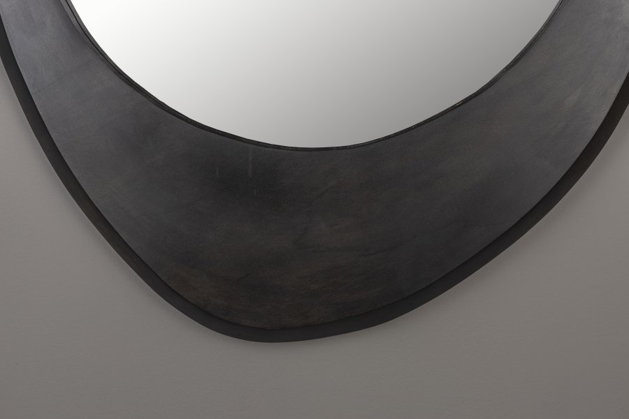 DUTCHBONE Aren Wandspiegel M, organisch – Spiegelglas und schwarzes Mangoholz (71x59)