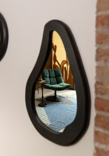 DUTCHBONE Aren Wandspiegel L, organisch – Spiegelglas und schwarzes Mangoholz (92x61)