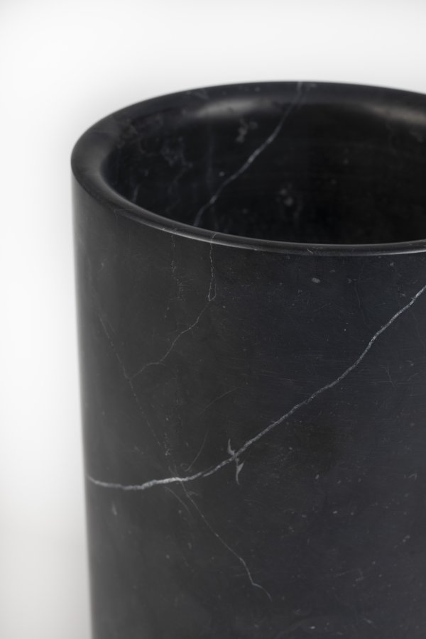 ZUIVER Fajen vase, rund - svart marmor
