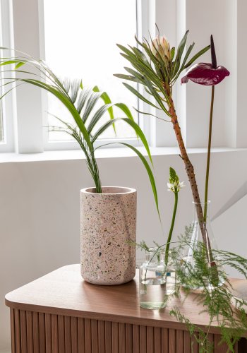 ZUIVER Fajen vase, rund - rosa terrazzo