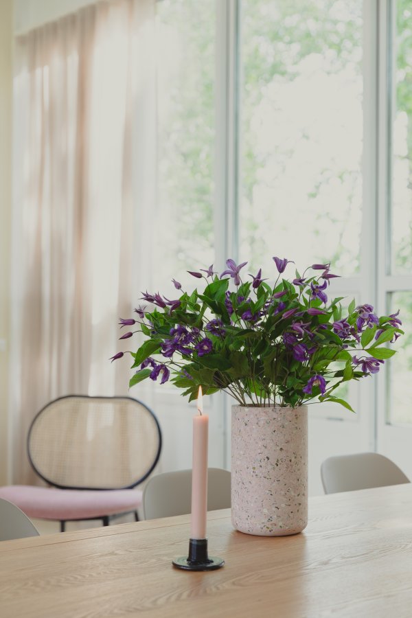 ZUIVER Fajen vase, rund - rosa terrazzo