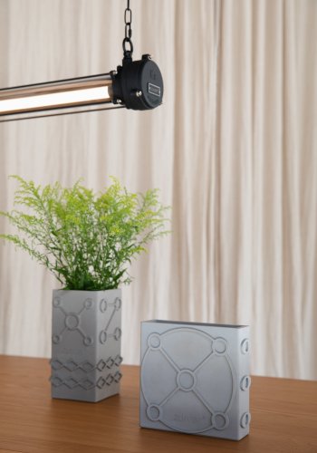 ZUIVER Grafisk vase, rektangulr - gr betong