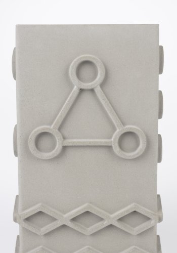 ZUIVER Grafisk vase, firkantet - gr betong