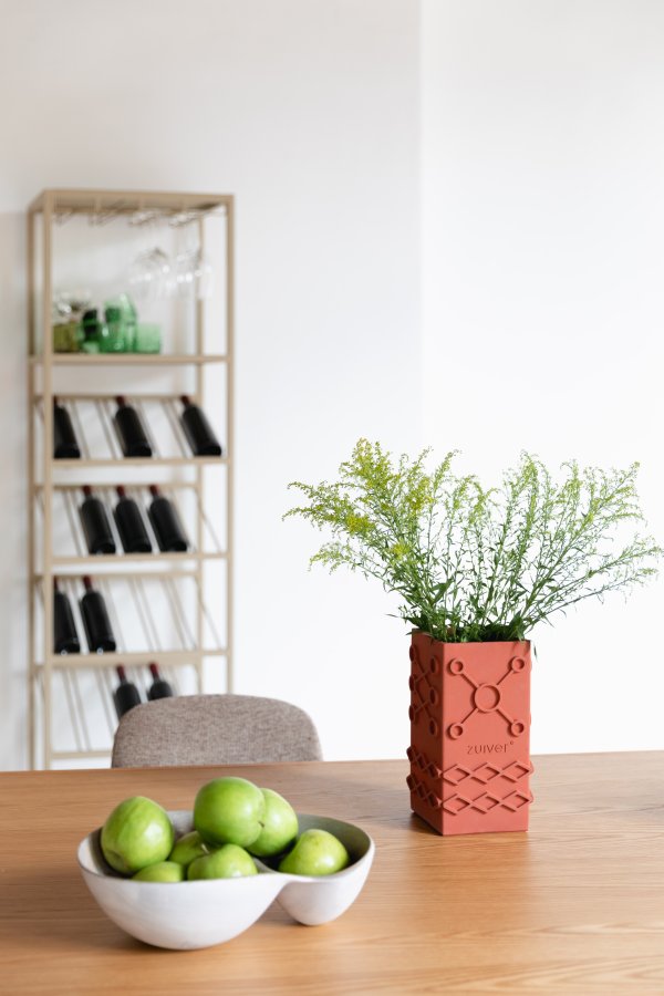 ZUIVER Grafisk vase, firkantet - terra betong