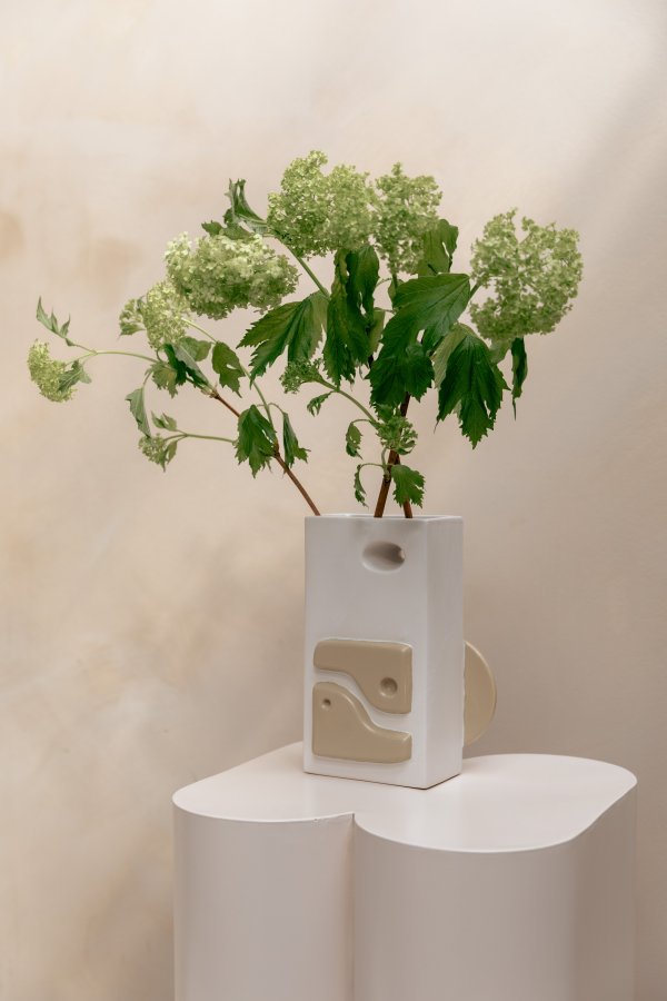 ZUIVER Bloomer vase - beige keramikk