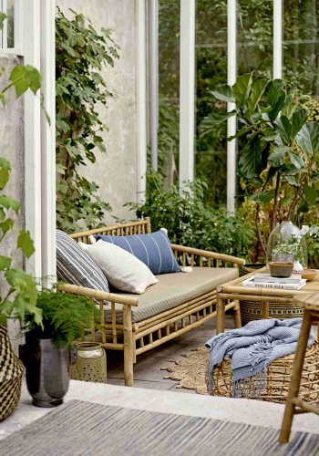 BLOOMINGVILLE Sole Gartensofa - Polyester natur/Bambusholz, mit Armlehnen, inkl. Kissen