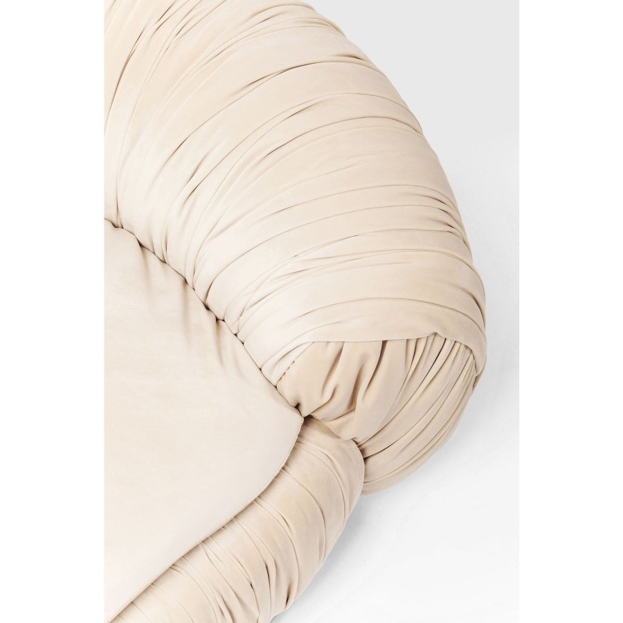 KARE DESIGN Perugia Sofa – cremefarbener Stoff mit Vorhängen und goldenem Stahl, 2 Pers.